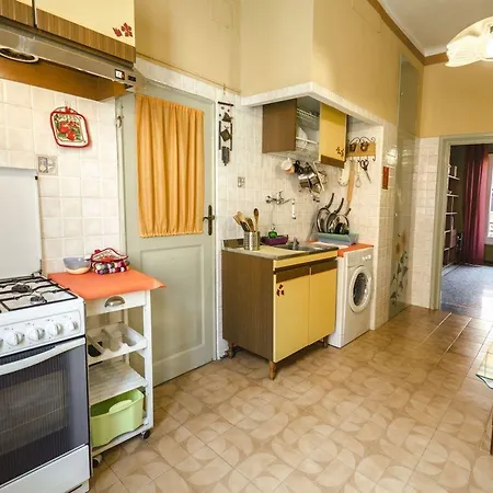 Leprosetti Appartement *